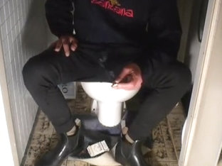 nlboots - rubber jodphurs toilet piss longjohns underwear